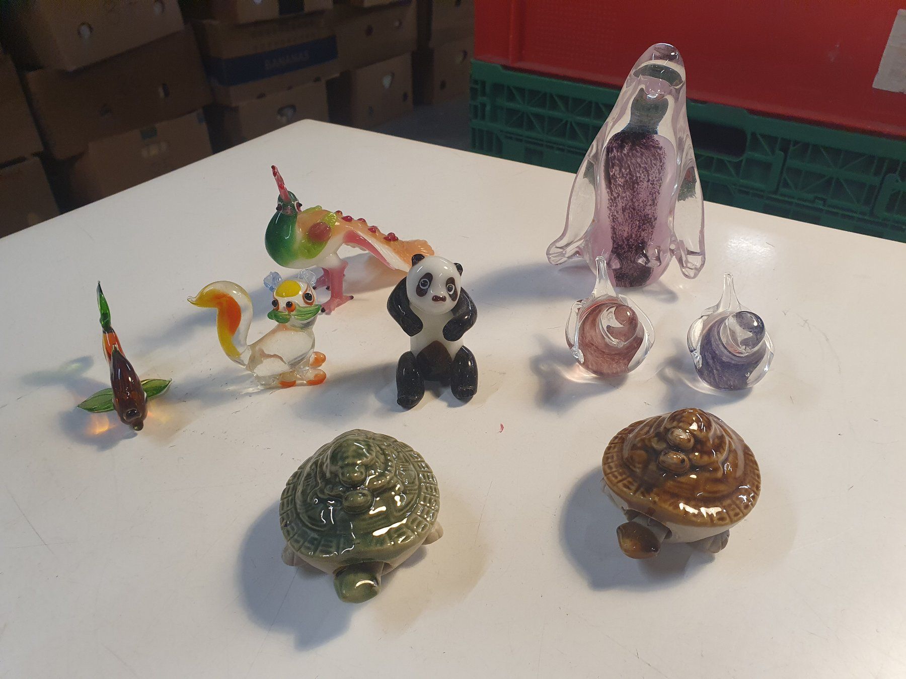 Konvolut div Glas und Porzellanfiguren