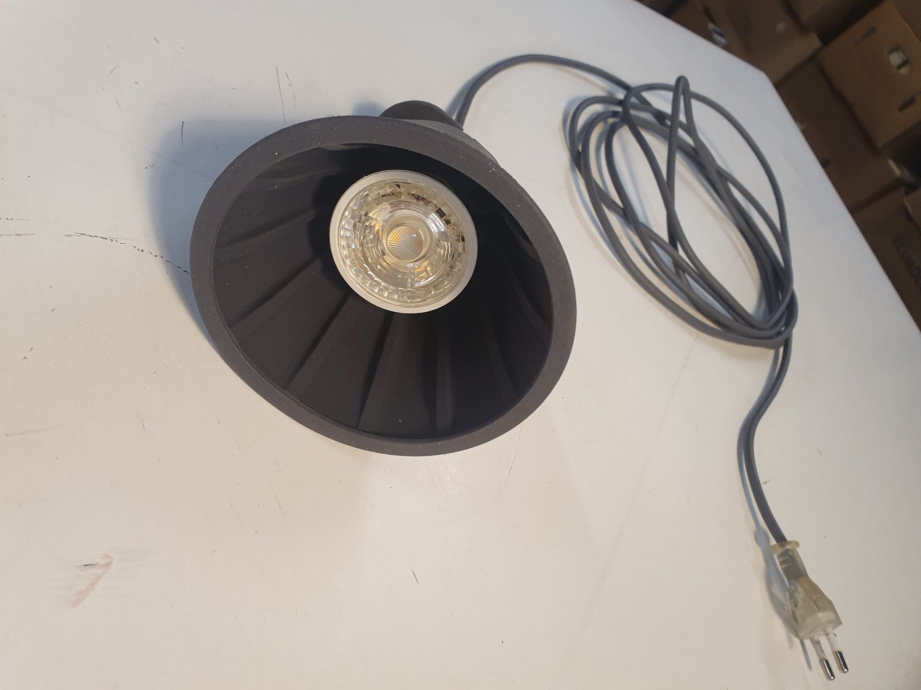 LED Lampe mit 340 cm Kabel
