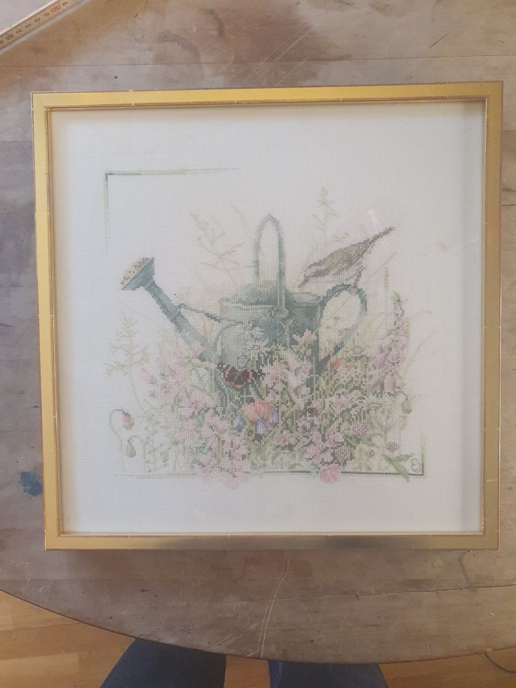 Stickbild Giesskanne mit Vogel und Blumen 40.5 x 40.5 cm